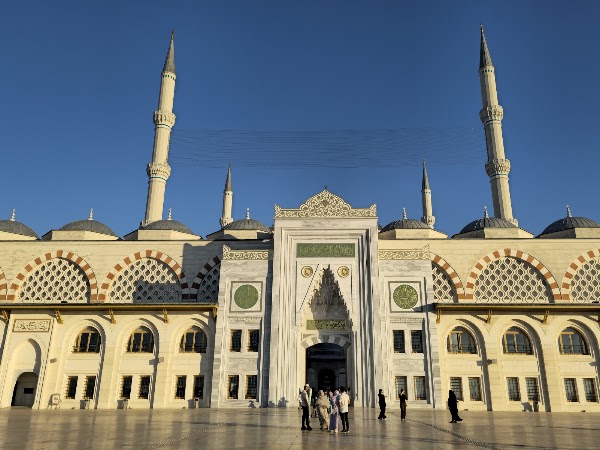 Grand Çamlıca Mosque