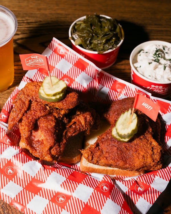 Hattie B's Hot Chicken - Nashville - West