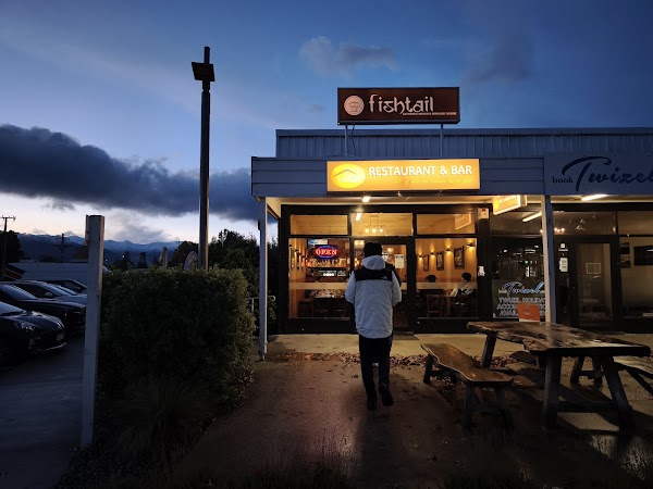 FishTail restaurant and bar