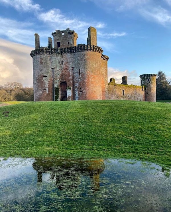 Caerlaverock Castle