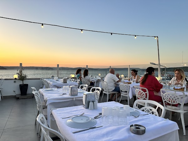 Yalova Restaurant