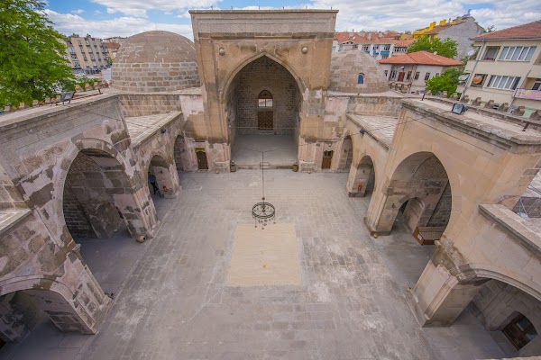 Zinciriye Madrasa