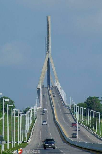 Puente Tampico