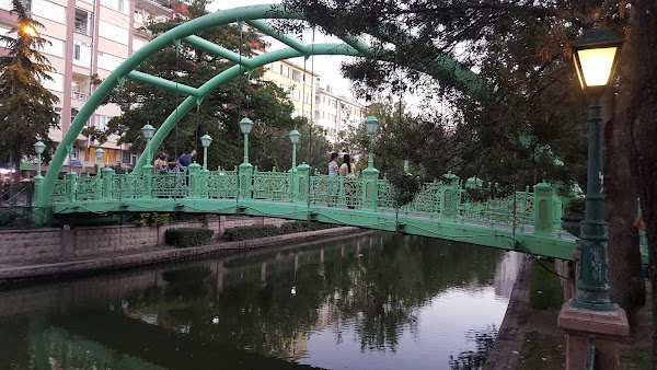 Adalar Sokak