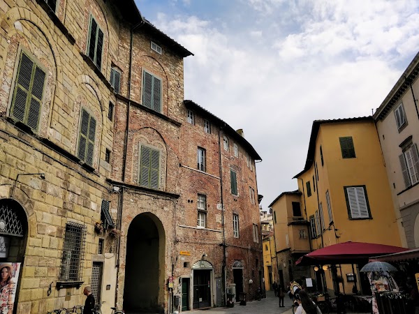 Piazza dell'Anfiteatro