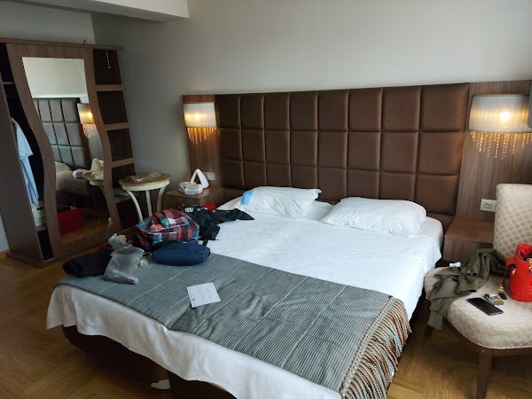 Grand Atakum Hotel