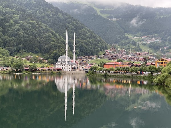 Uzungöl Cami