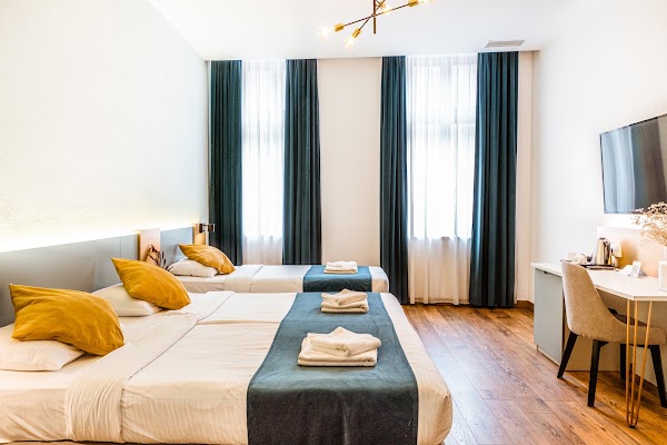 Casa Chitic Hotels