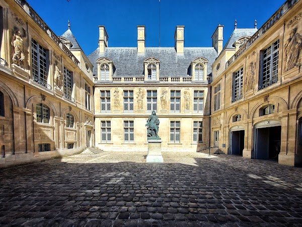 Carnavalet Museum
