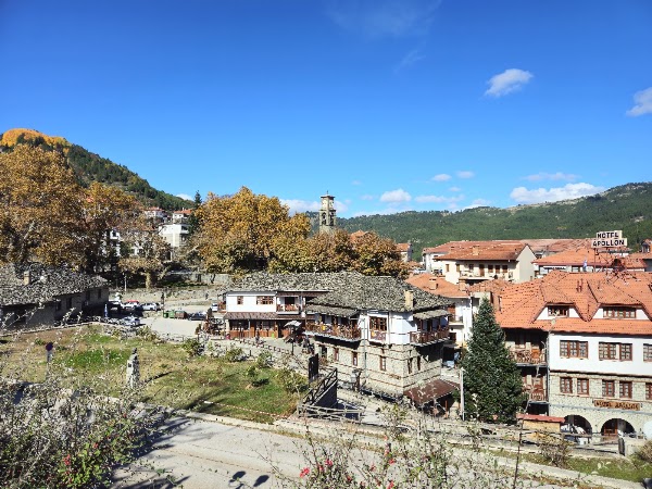 Metsovo Meydanı
