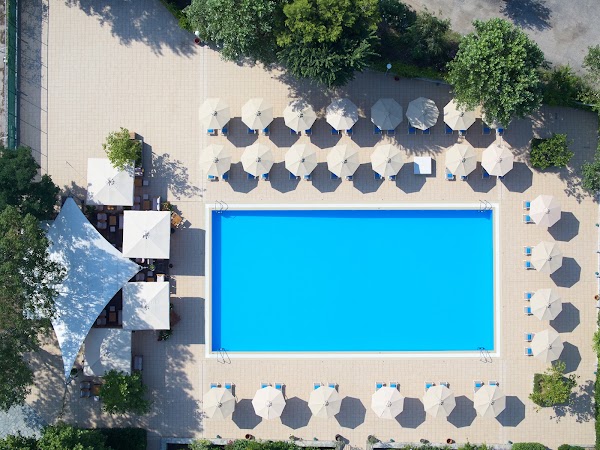 Lucy Hotel