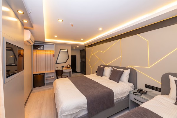 White Corner Hotel