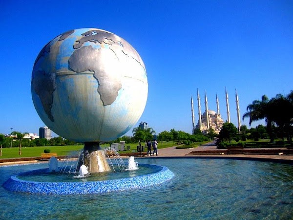 Seyhan Merkez Park