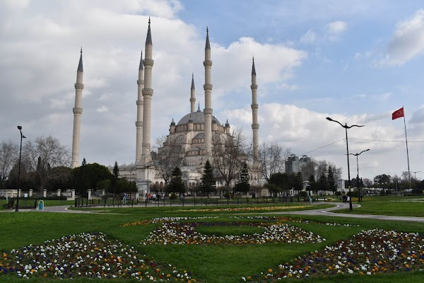 Seyhan Merkez Park