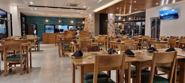La Faustina Resto
