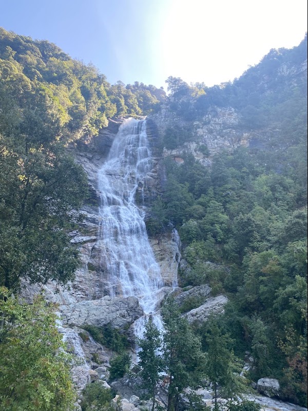 Cascade du Voile de la Mariée