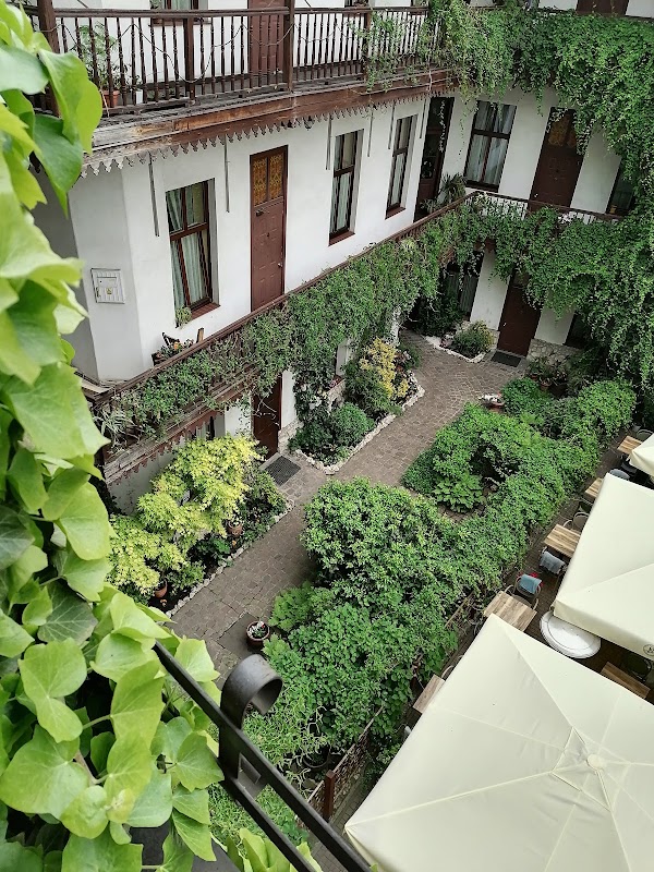 "Globtroter" Guest House