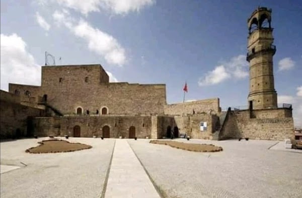 Nigde Castle