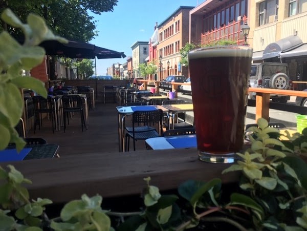 La Porte d'à Côté - Microbrasserie & Restaurant