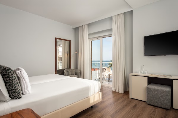 Hotel Baía