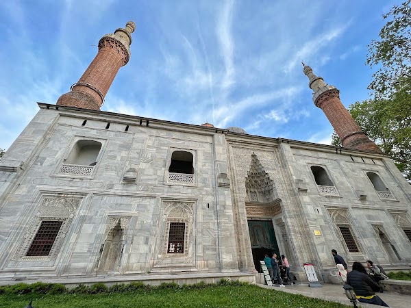 Yeşil Cami