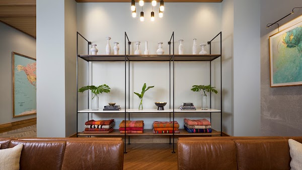 Kimpton Schofield Hotel