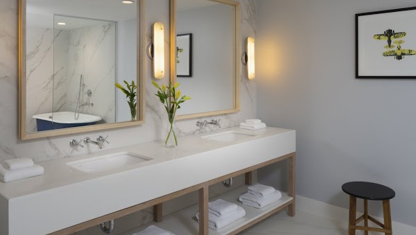 Kimpton Schofield Hotel