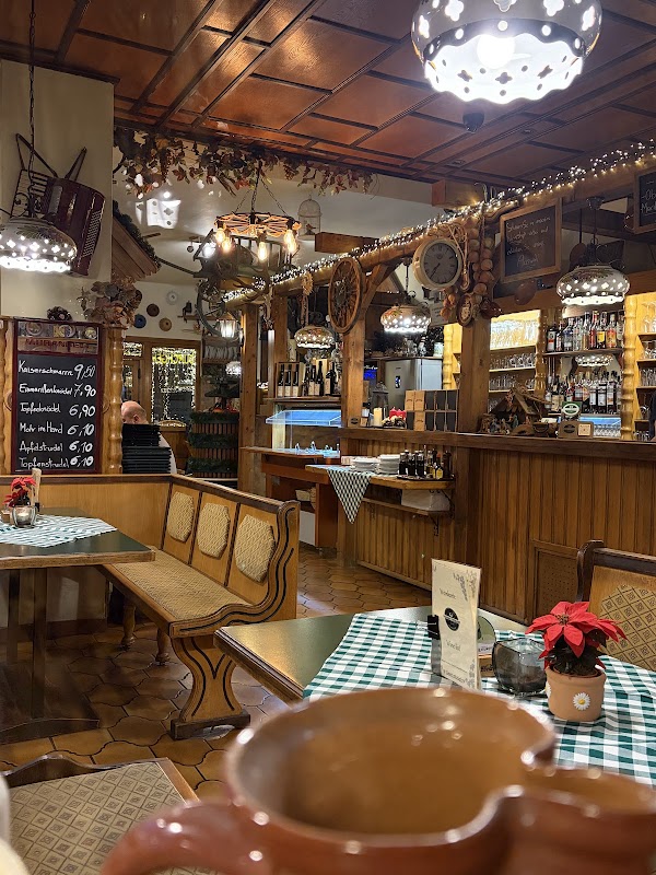 Heurigen Restaurant zur alten Weinpresse