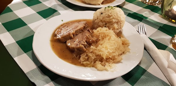 Heurigen Restaurant zur alten Weinpresse