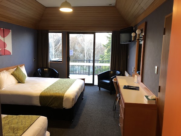 Rosebank Lodge Motor Hotel