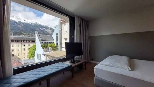 STAGE 12 - Hotel by Penz
