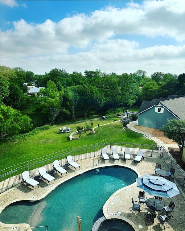Inn on Barons Creek