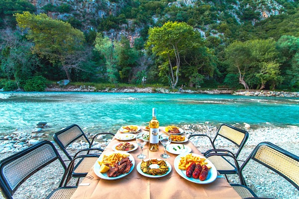 PIGES HOTEL at Acheron Springs