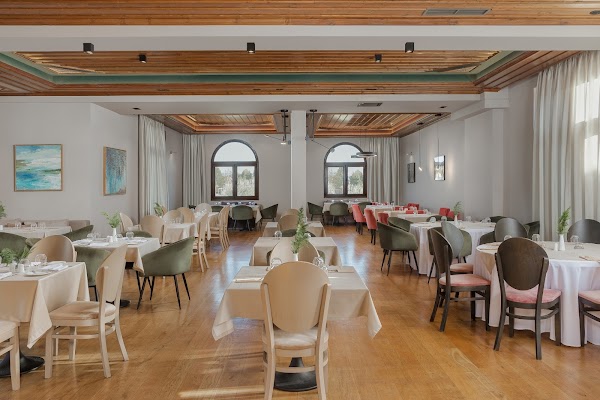 The Lake Restaurant