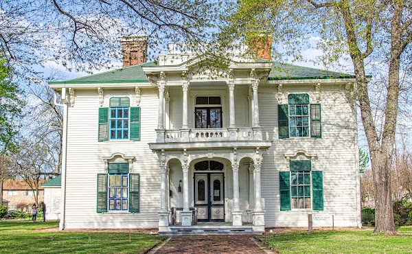 Sam Bell Maxey House State Historic Site