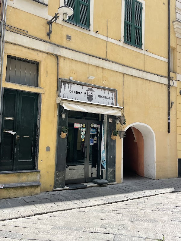 Osteria Grotesque