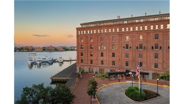 The Inn at Henderson's Wharf, an Ascend Collection Hotel