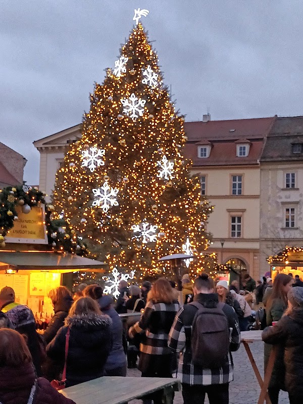 Cabbage Market Sqaure
