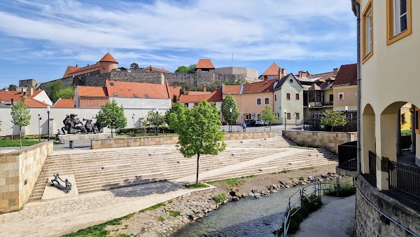 Dobó István Square