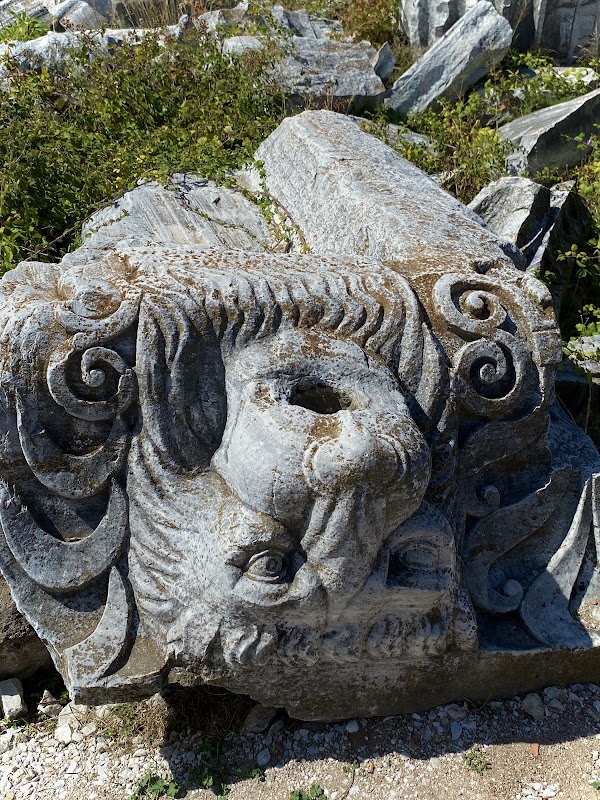Kyzikos Hadrian Tapınağı