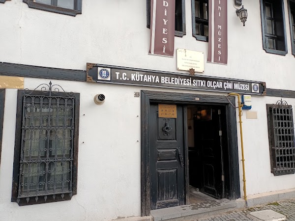 Kütahya belediyesi Sıtkı Olçar Çini Müzesi