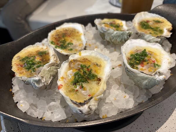 Easy Bistro & Bar