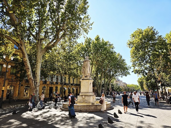 Cours Mirabeau