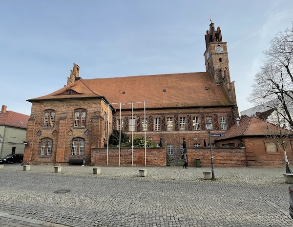 Altstädtisches Rathaus mit Roland