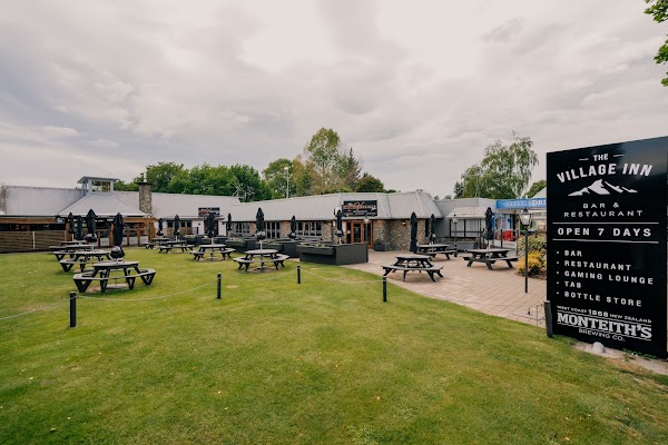 The Village Inn Sports Bar & Restaurant Geraldine