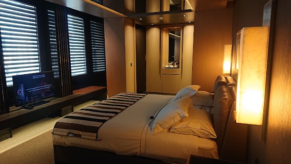 Key Hotel