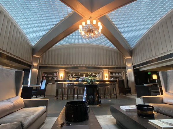 Key Hotel